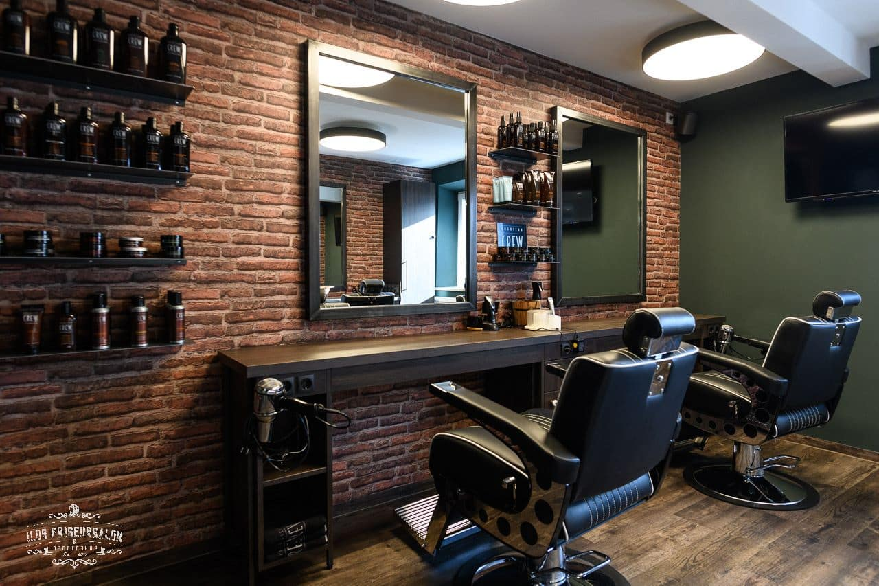 Wie ein Friseursalon Ihnen zu Perfektem Haarstyling Verhilft