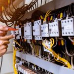 Wie der Elektro Notdienst in der Nähe Ihnen hilft, Stromausfälle zu vermeiden